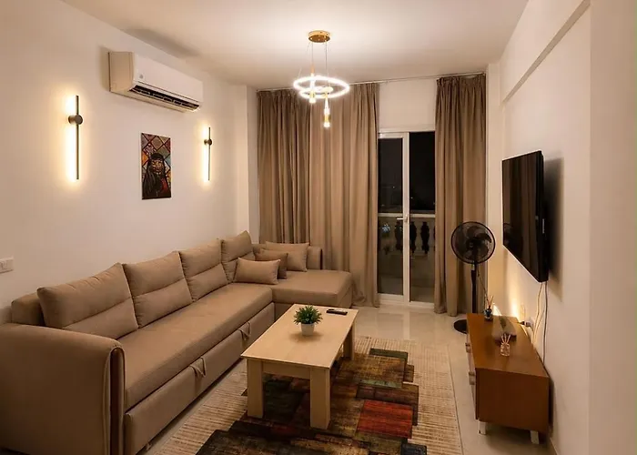 Nest Pool View Apartment *